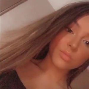 Meet your Posher, Ariel